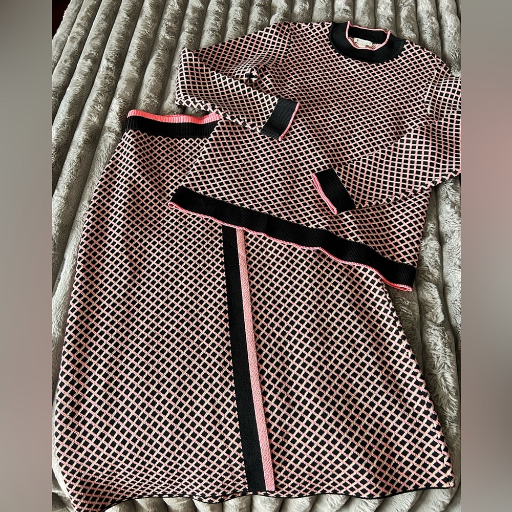 Spanner Skirt and top Sweater set pink small